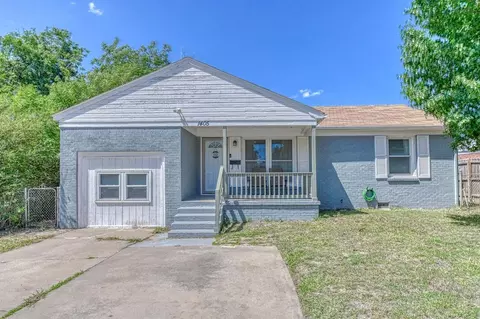 1405 NW Sheffield Rd, The Village, OK 73120