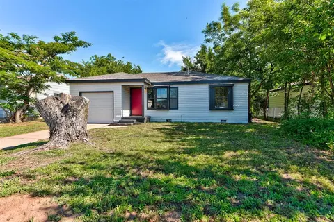 6709 NW 24th St, Bethany, OK 73008