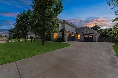 Exterior - 12951 Broken Arrow, Arcadia, OK 73007 photo 3 of 9