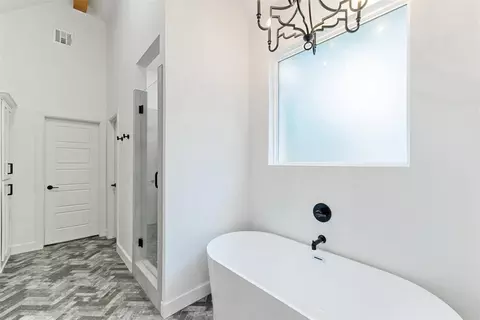 Bath - 12951 Broken Arrow, Arcadia, OK 73007 photo 3 of 7
