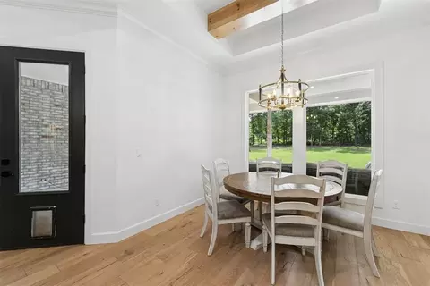 Dining - 12951 Broken Arrow, Arcadia, OK 73007 photo 1 of 2