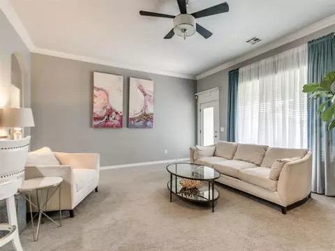 Living - 1105 Julies Trl, Moore, OK 73160 photo 4 of 5