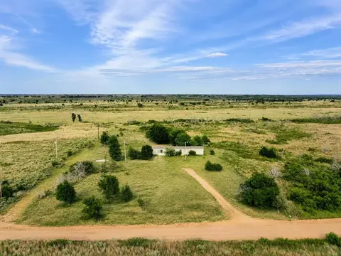 35758 S County Road 198 Rd, Woodward, OK 73801