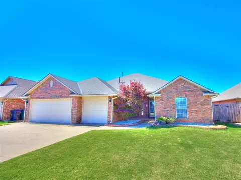 8428 NW 107th St, Oklahoma City, OK 73162