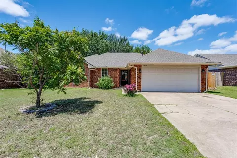 1705 Saint Christopher Dr, Edmond, OK 73003