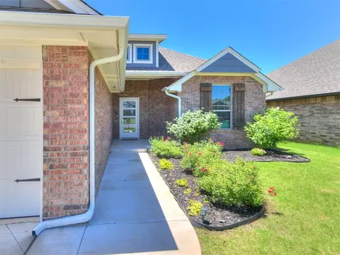 3909 Palmetto Trl, Oklahoma City, OK 73179