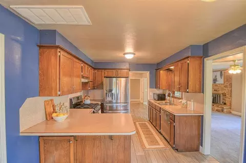 Kitchen - 3302 Pheasant Run Rd, Norman, OK 73072 photo 1 of 3