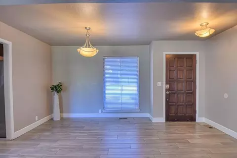 Entry Way - 3302 Pheasant Run Rd, Norman, OK 73072 photo 2 of 3