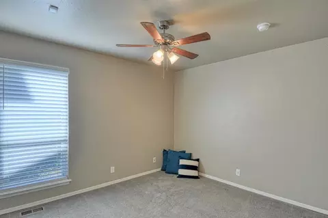 Bedroom - 3302 Pheasant Run Rd, Norman, OK 73072 photo 3 of 6