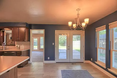 Entry Way - 3302 Pheasant Run Rd, Norman, OK 73072 photo 3 of 3
