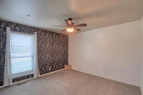 Bedroom - 3302 Pheasant Run Rd, Norman, OK 73072 photo 5 of 6