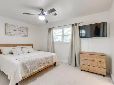 Bedroom - 212 Gath Dr, Tuttle, OK 73089 photo 4 of 10