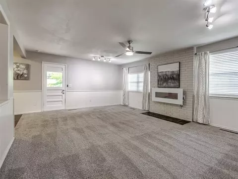 Living - 637 E 27th St, Edmond, OK 73013 photo 4 of 6