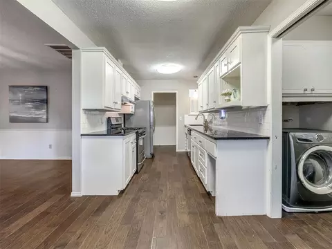 Other - 637 E 27th St, Edmond, OK 73013 photo 2 of 5