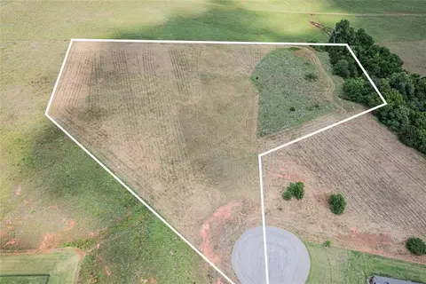 4 SW 113th Cir #4, Mustang, OK 73064