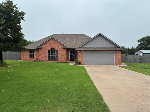 236 W Lily Ln, Edmond, OK 73025
