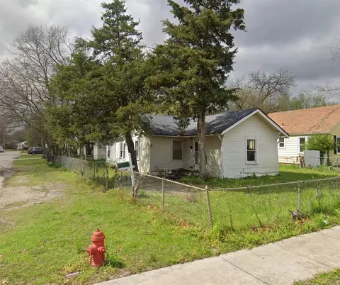 132 S Flood Ave, Norman, OK 73069