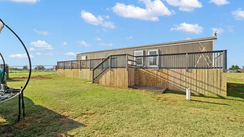 Exterior - 2086 County Road 1239, Tuttle, OK 73089 photo 10 of 10