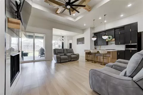 9305 SW 44th Ter, Oklahoma City, OK 73179