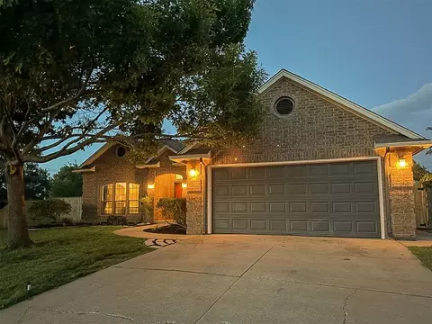 301 Whitman Ct, Edmond, OK 73003