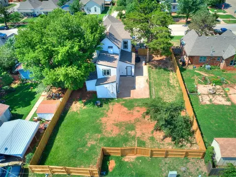 815 E Harrison Ave, Guthrie, OK 73044 photo 8