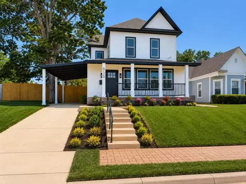 815 E Harrison Ave, Guthrie, OK 73044