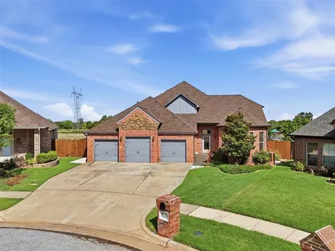 9329 NW 134th Ter, Yukon, OK 73099