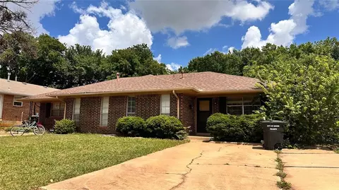 913 Delmar Circle Cir, Moore, OK 73160