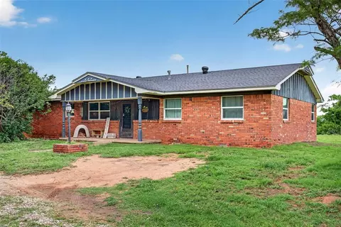 11500 SW 74th St, Minco, OK 73059