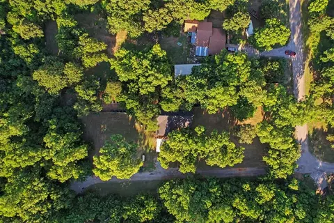 104 SW Timber Ln, Indiahoma, OK 73552