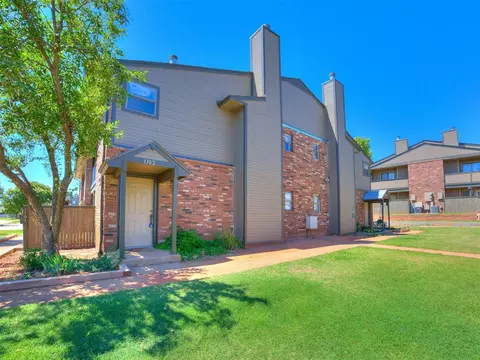 11421 Springhollow Rd #1102, Oklahoma City, OK 73120