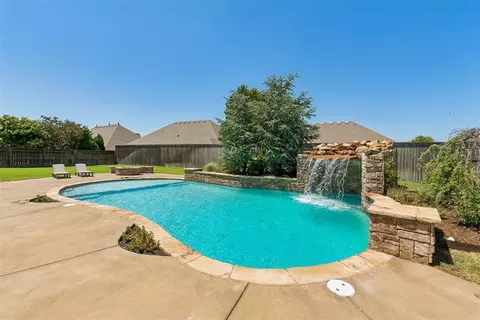 1421 NW 188th St, Edmond, OK 73012