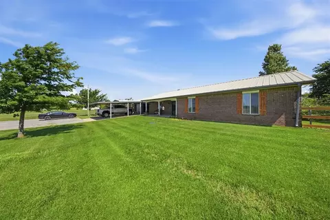 15501 SW 74th St, Mustang, OK 73064