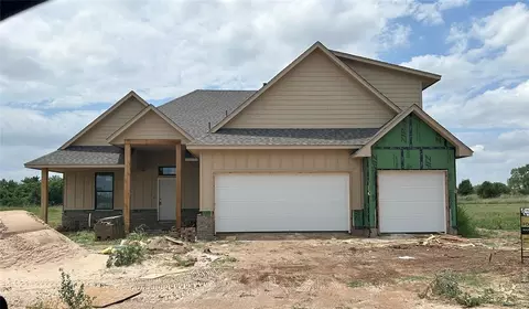 1901 Hamzas Ct, Yukon, OK 73099