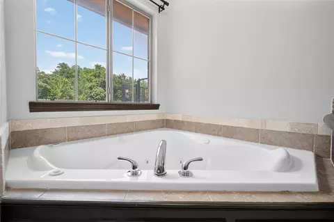 Bath - 3401 Mcdaniel, Blanchard, OK 73010 photo 2 of 5