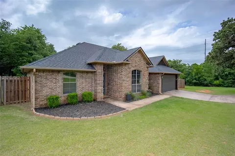 Exterior - 3401 Mcdaniel, Blanchard, OK 73010 photo 5 of 10