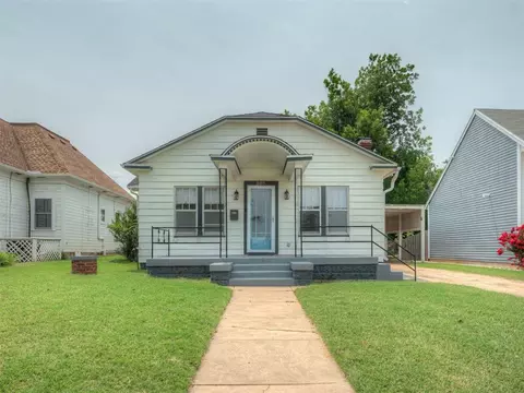 505 N Park Pl, Guthrie, OK 73044