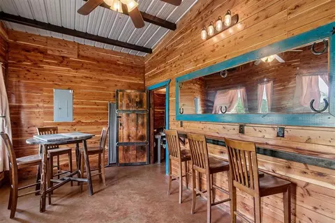 Dining - Undisclosed, Mcloud, OK 74851 photo 1 of 1