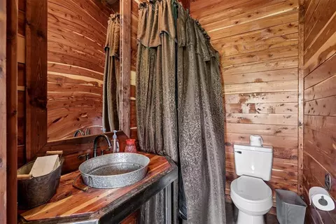 Bath - Undisclosed, Mcloud, OK 74851 photo 1 of 4