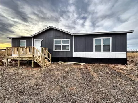 8051 Centennial Farms Dr, Coyle, OK 73027