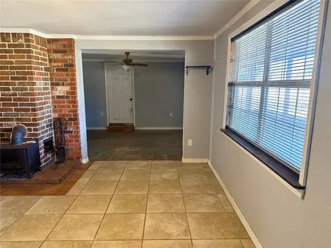 Living - 624 Sunflower Rd, Broken Bow, OK 74728 photo 1 of 5