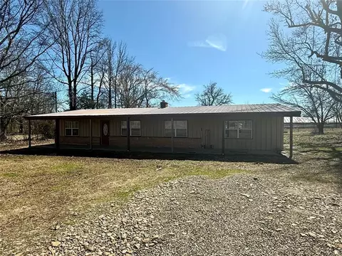 Exterior - 624 Sunflower Rd, Broken Bow, OK 74728 photo 3 of 8