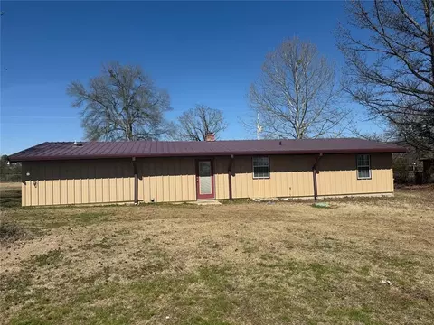 Exterior - 624 Sunflower Rd, Broken Bow, OK 74728 photo 6 of 8