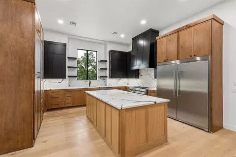 Kitchen - 8809 E Covell Rd, Arcadia, OK 73007 photo 1 of 4