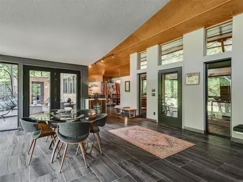 Dining - 641 E Brooks St, Norman, OK 73071 photo 1 of 2