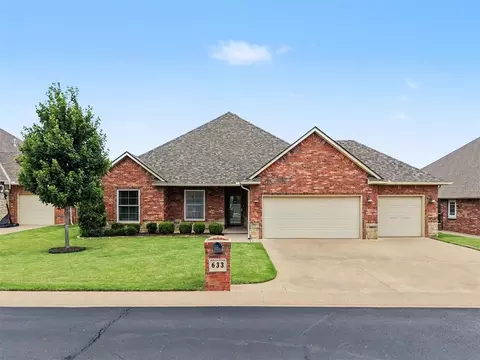 633 Geneva Dr, Edmond, OK 73025