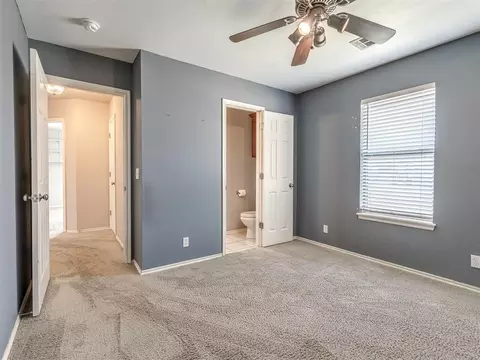 Bedroom - 2117 Cedar Pointe Cir, Edmond, OK 73003 photo 7 of 7