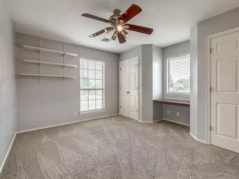 Bedroom - 2117 Cedar Pointe Cir, Edmond, OK 73003 photo 3 of 7