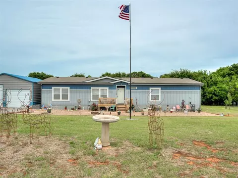21268 Prairie View Rd, Blanchard, OK 73010