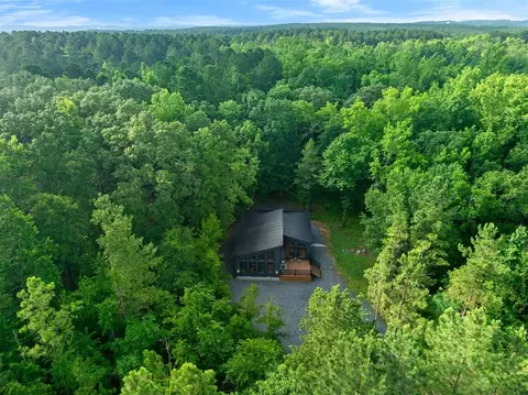 326 Sunrise Trl, Broken Bow, OK 74728
